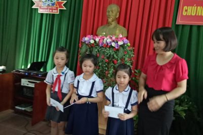 Liên đội Nguyễn Du tổ chức Hội thi Chúng em kể chuyện Bác Hồ – năm học 2017 – 2018