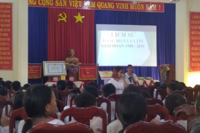 Chúng em với hoạt động “Tìm hiểu lịch sử Đảng bộ xã Ea Tih”. Tự hào về quê hương mình. Học tốt, chăm ngoan.